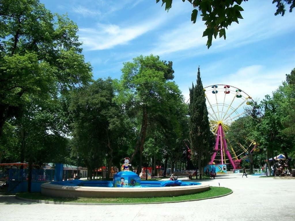 Welcome Генацвале))) Tbilissi Extérieur photo